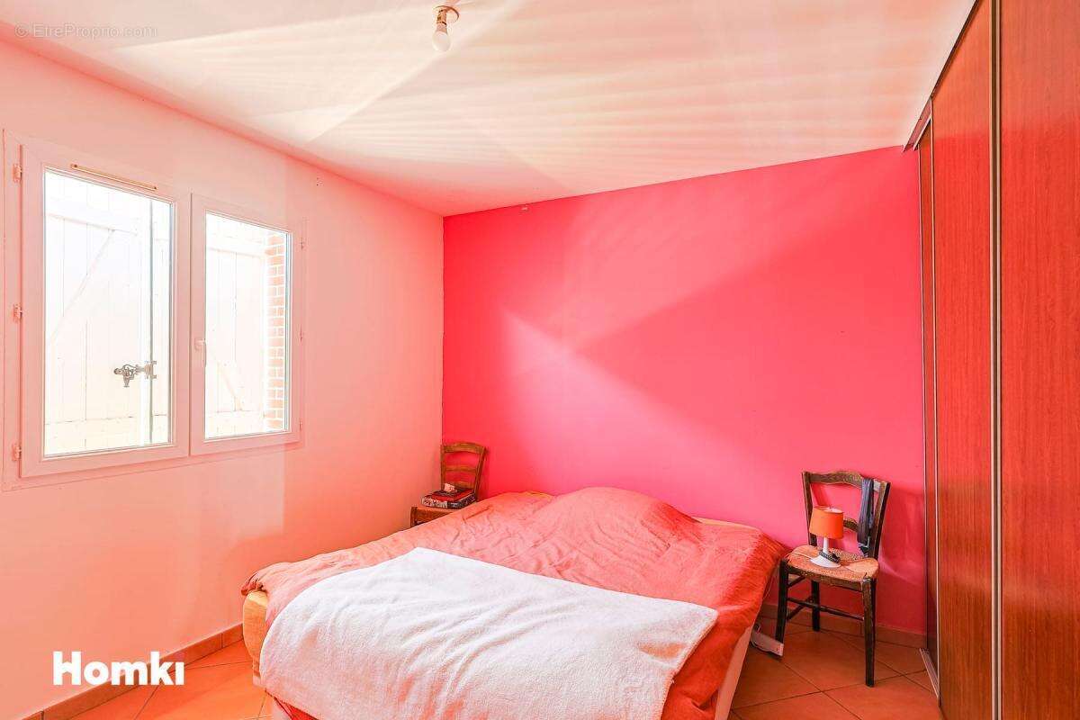 Maison/Villa T8 de 280 m2 à Castelnau-d'Estrétefonds 31620 - photo 15