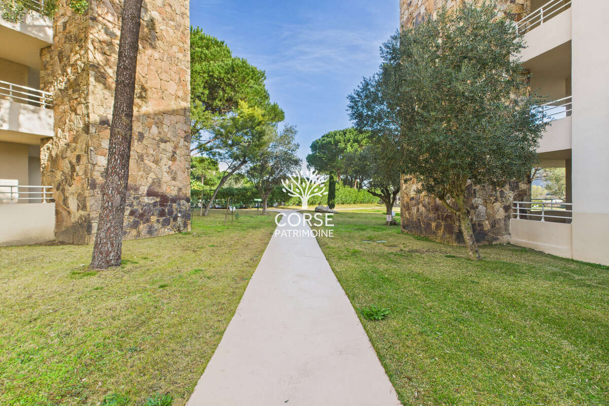 Appartement à PORTO-VECCHIO