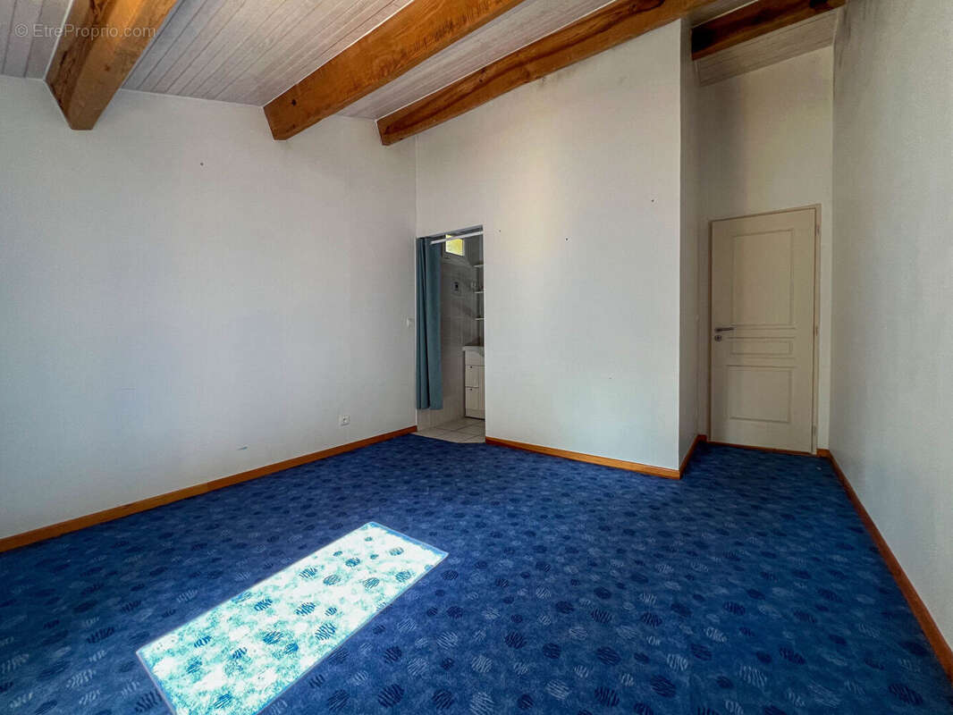 Maison à SAUGNACQ-ET-MURET