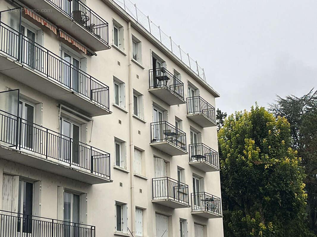 Appartement à SAINT-CYR-SUR-LOIRE