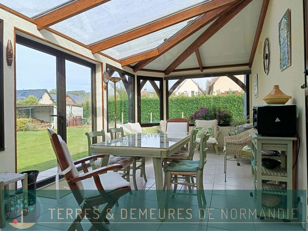 Maison à PONT-L&#039;EVEQUE