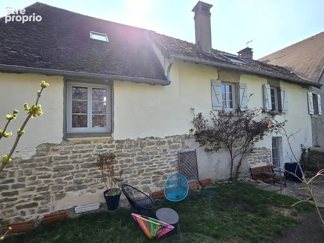 Maison de village en pierre avec cave voutée à Voiteur (39210) - photo 15
