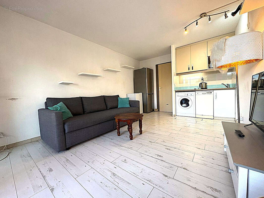 Appartement à GASSIN