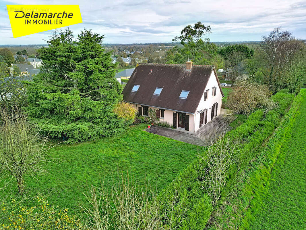 Maison à QUETTREVILLE-SUR-SIENNE