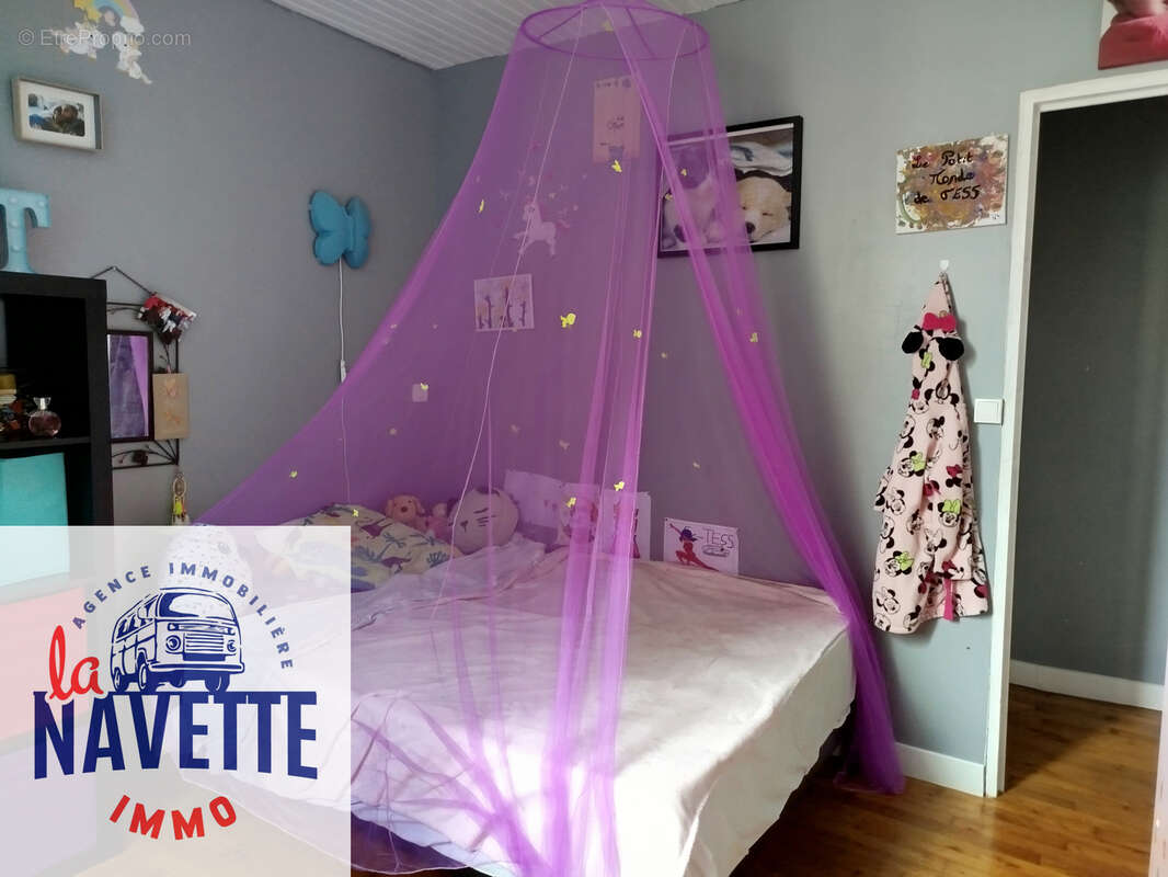 Maison à VEYRE-MONTON