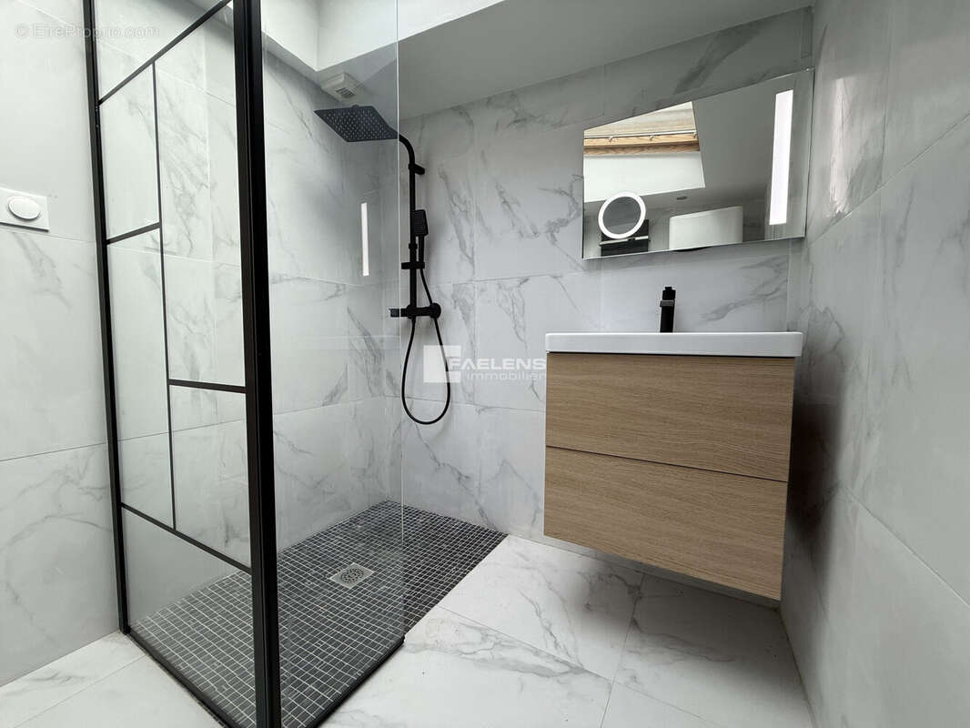 Maison 85 m² à Lille  - photo 6