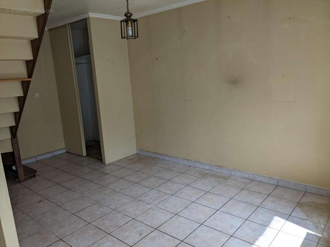 Maison 60 m² à Glomel  - photo 6