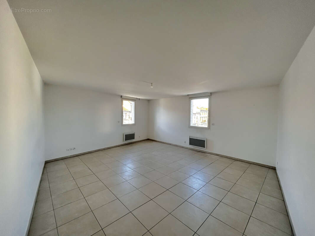 Appartement à MONTELIMAR