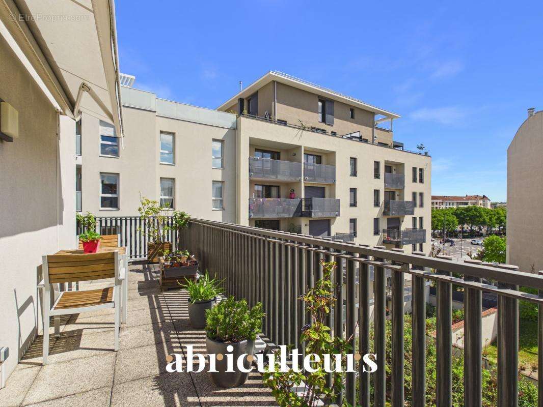 Appartement à LYON-3E