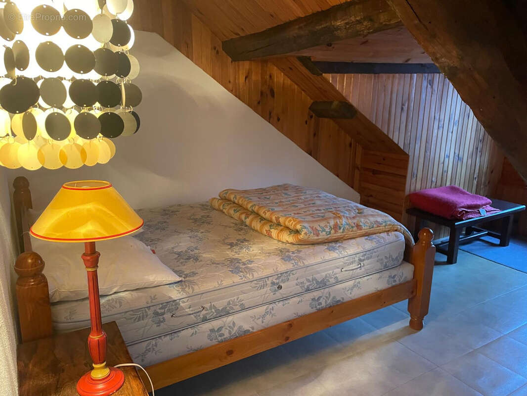 Maison à LA BASTIDE-PUYLAURENT