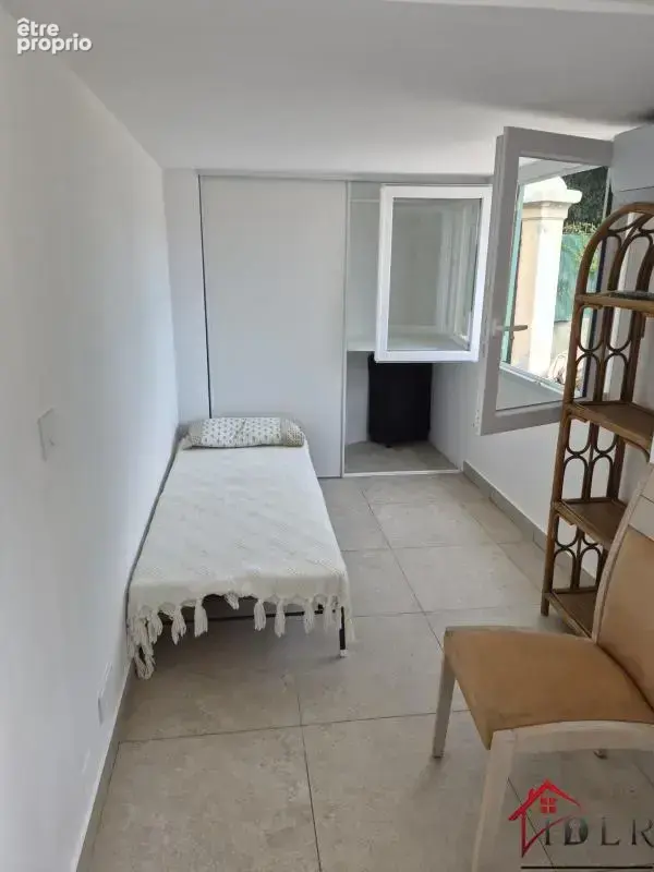Appartement de 51 M dont 1 chambre individuelle, Terrasse de - photo 7