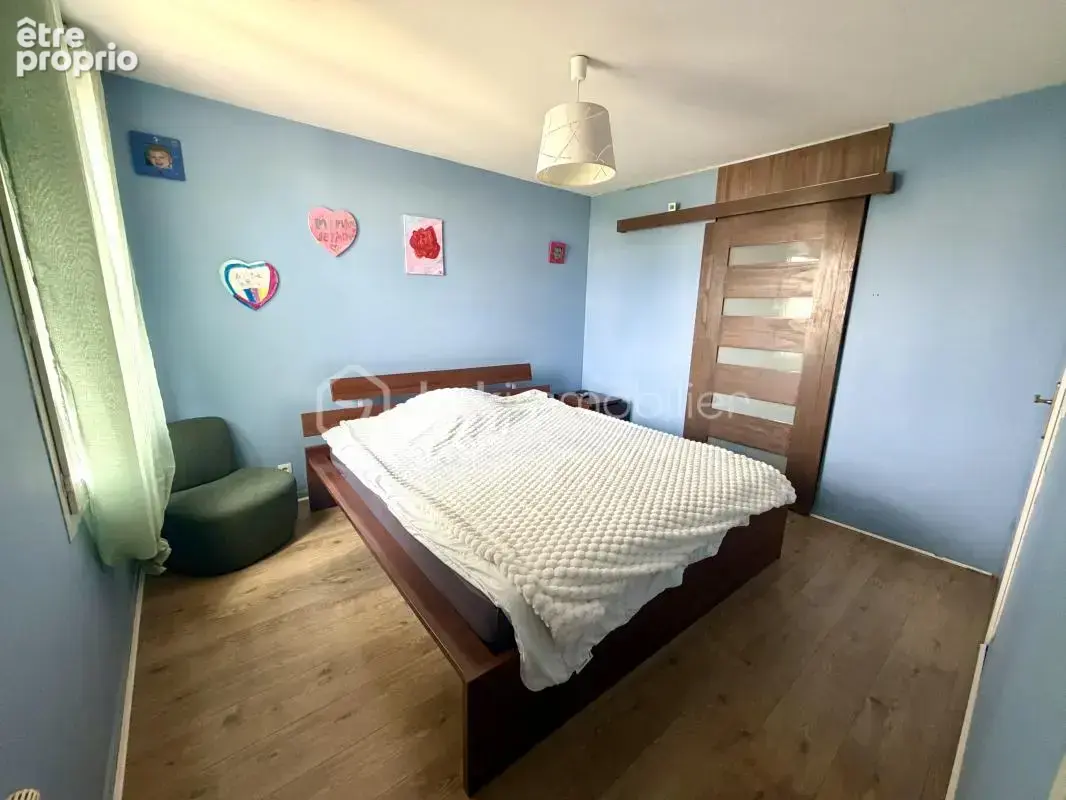 Maison familiale T6 104m2 au cœur du Bourg - photo 6