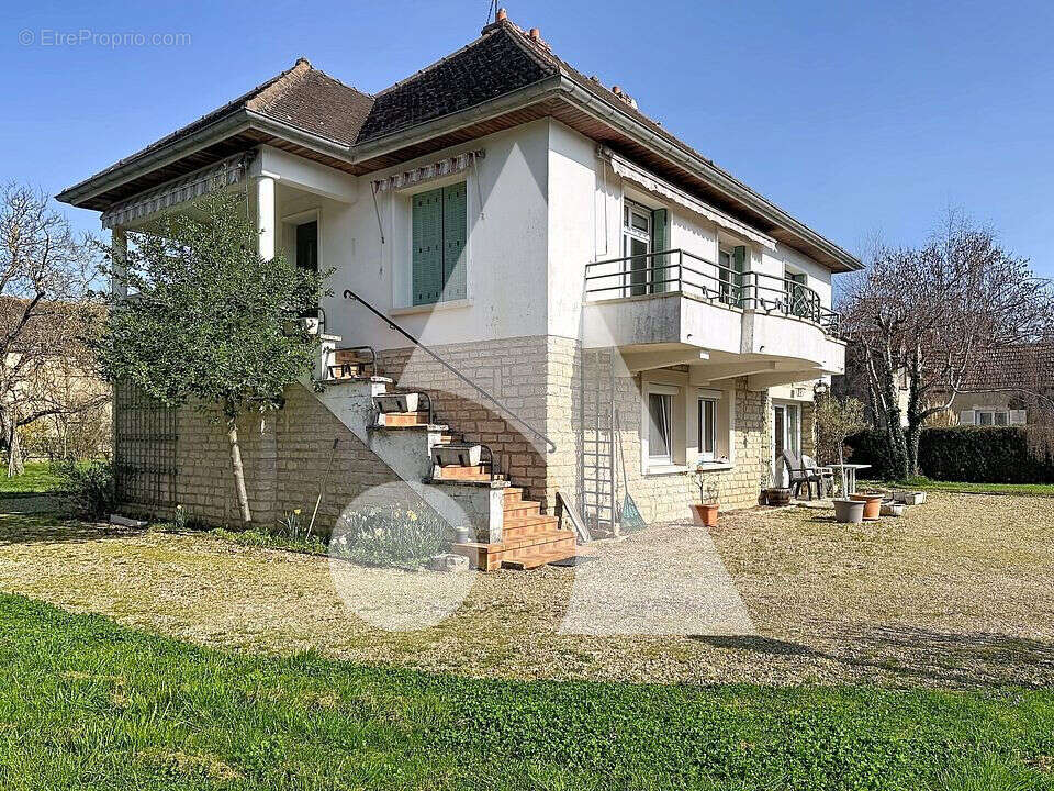 Maison à RULLY