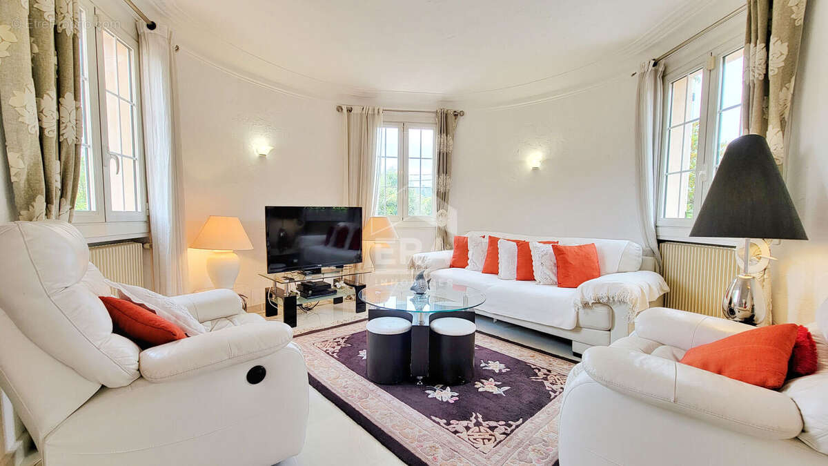 Maison 270m² à opio - photo 11