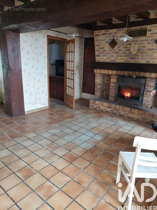 Photo 5 - Maison à MONTCORBON