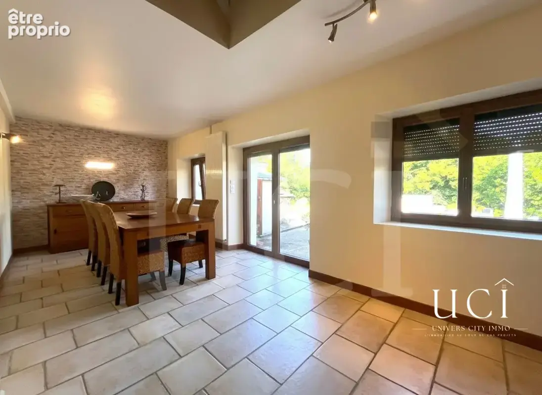 Maison 6 pièces 176 m² à vendre à Mire (49330) - photo 6