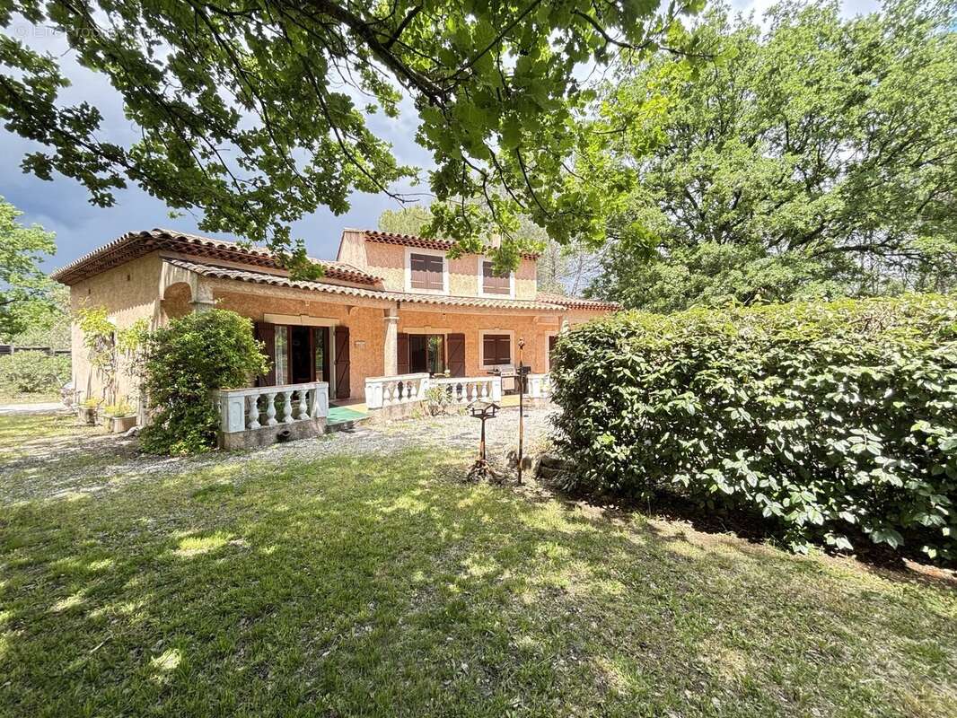 Maison à FIGANIERES