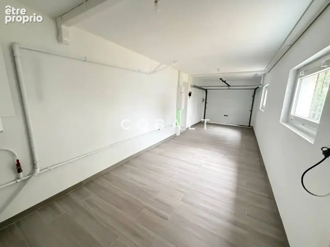 Maison familiale rénovée aux volumes généreux dans un cadre paisible. - photo 20