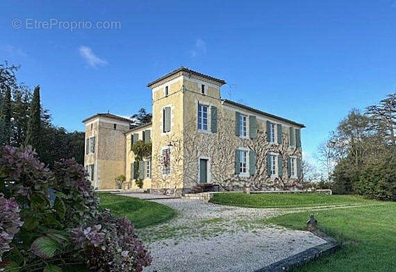 façade sud est - Maison à AUCH