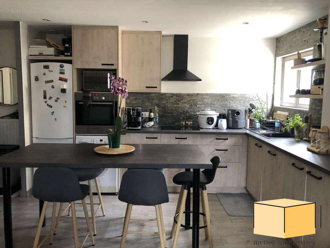 Appartement à AIX-LES-BAINS