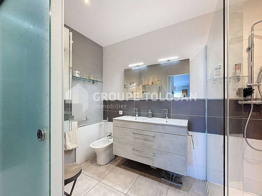 Maison à SAINT-ORENS-DE-GAMEVILLE