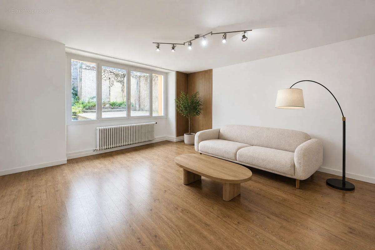 Maison à MAULEON