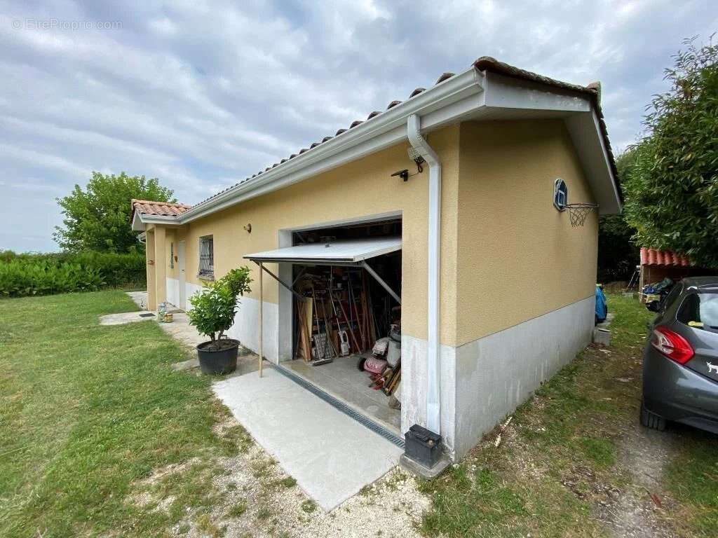 Maison à SAINT-SAVIN