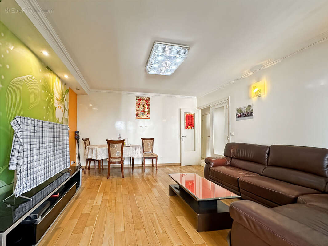 Appartement à ROSNY-SOUS-BOIS