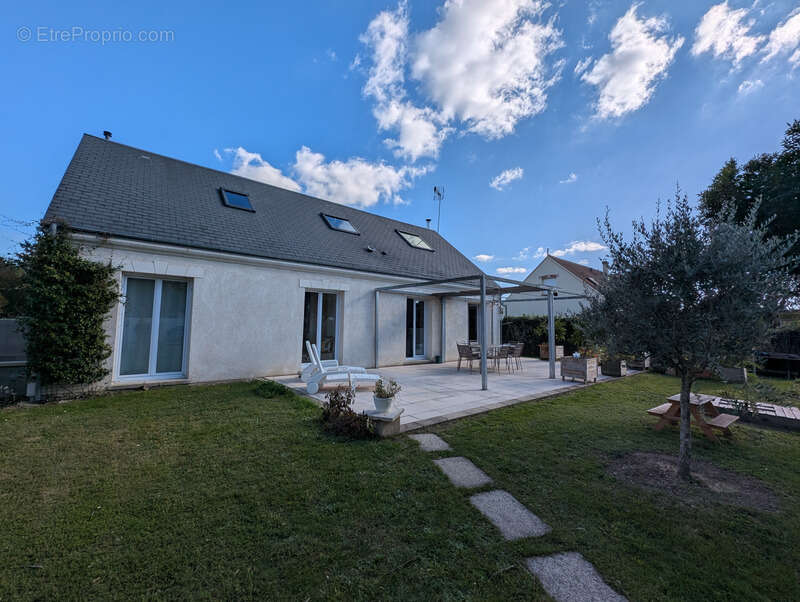 Maison à CHATEAUNEUF-SUR-LOIRE