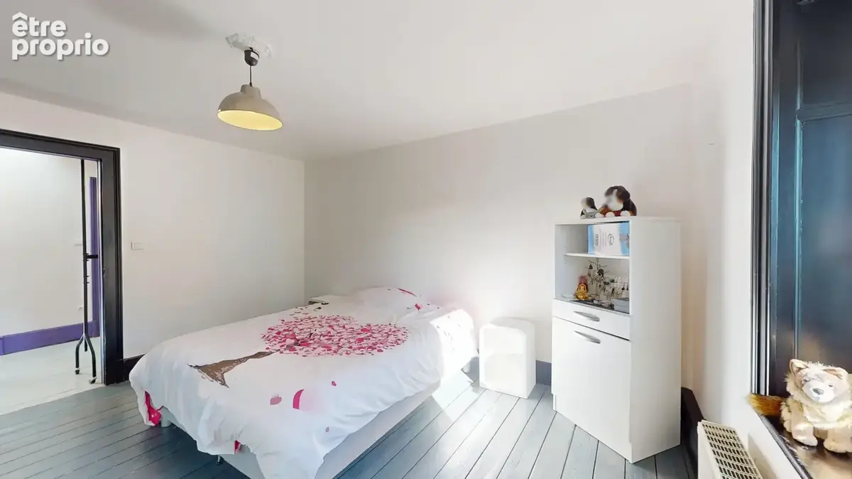 Immense maison avec terrasse en vente à Bruyères - photo 16