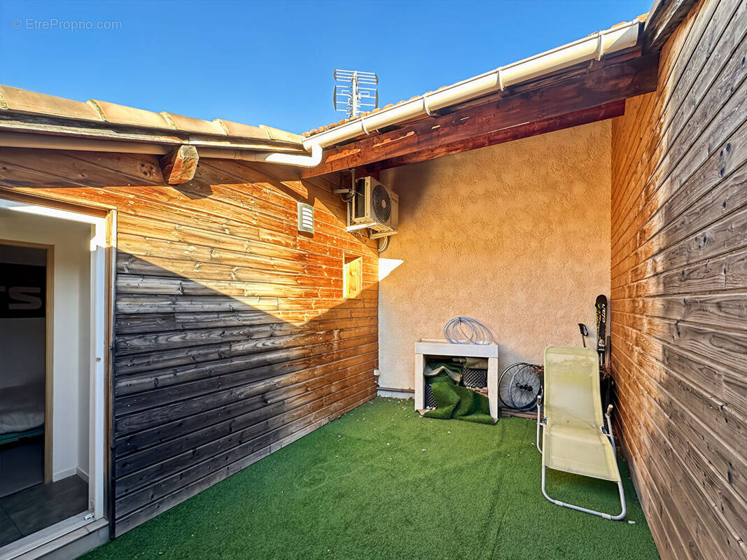 Maison à CHATEAURENARD