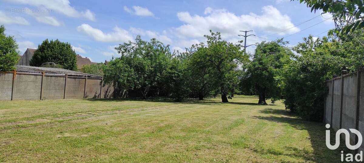 Photo 2 - Terrain à LUISANT