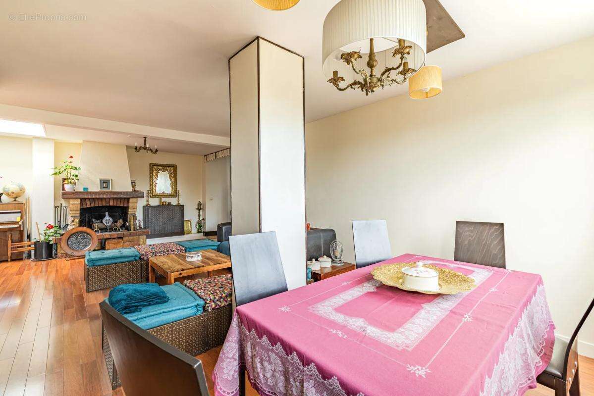 Appartement à VILLEJUIF