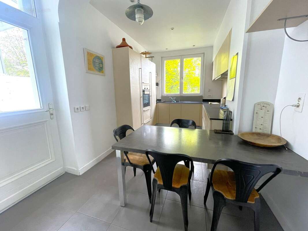 Maison 166 m² à Lambersart  - photo 3