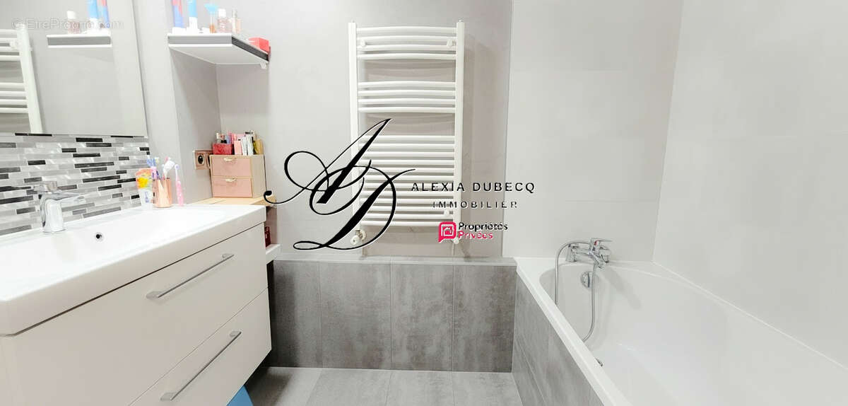 Appartement 4 pièces 80 m² - Rénovation haut de gamme - Champs-sur-Marne - photo 13