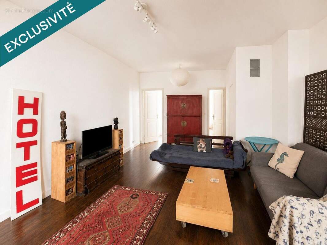 Photo 2 - Appartement à PARIS-18E