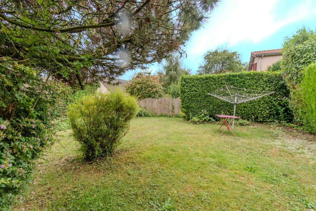 Maison à MONTMORENCY