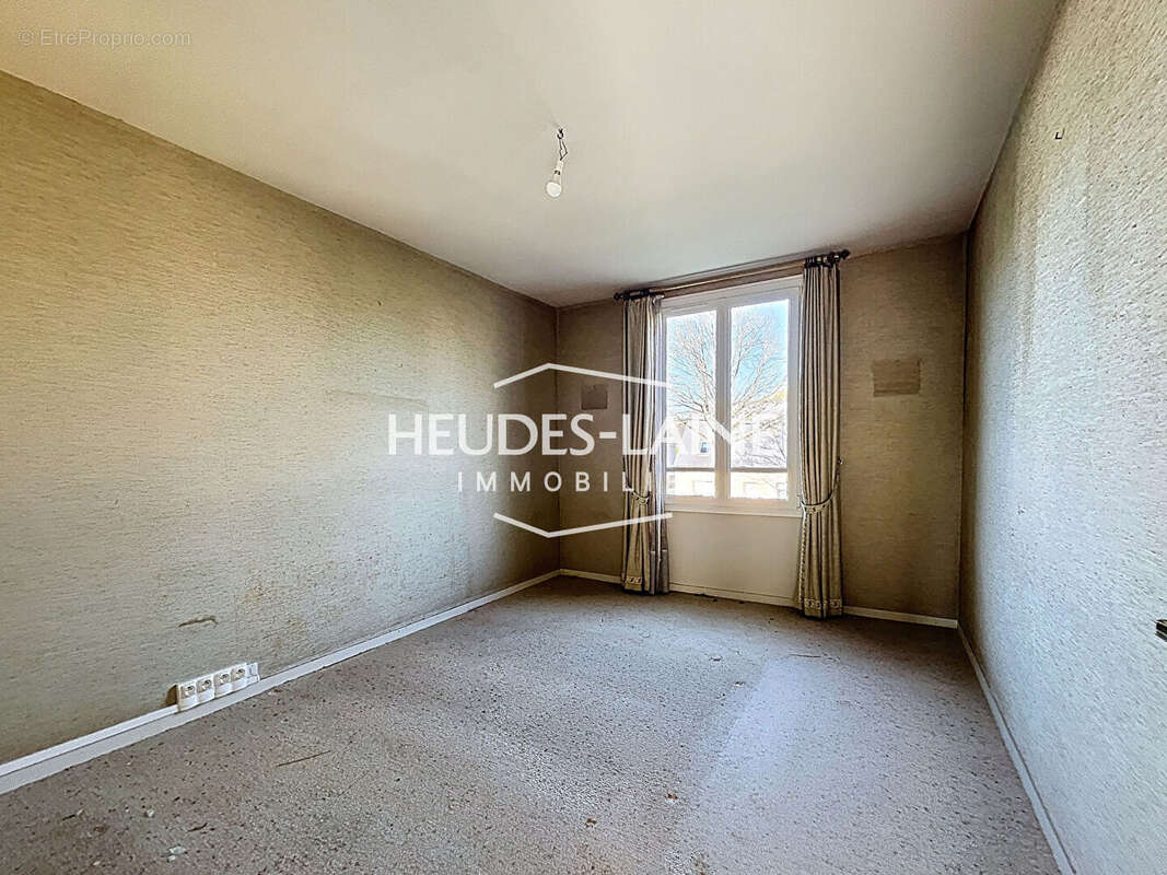Appartement F4 avec loggia et cave - AVRANCHES - photo 5