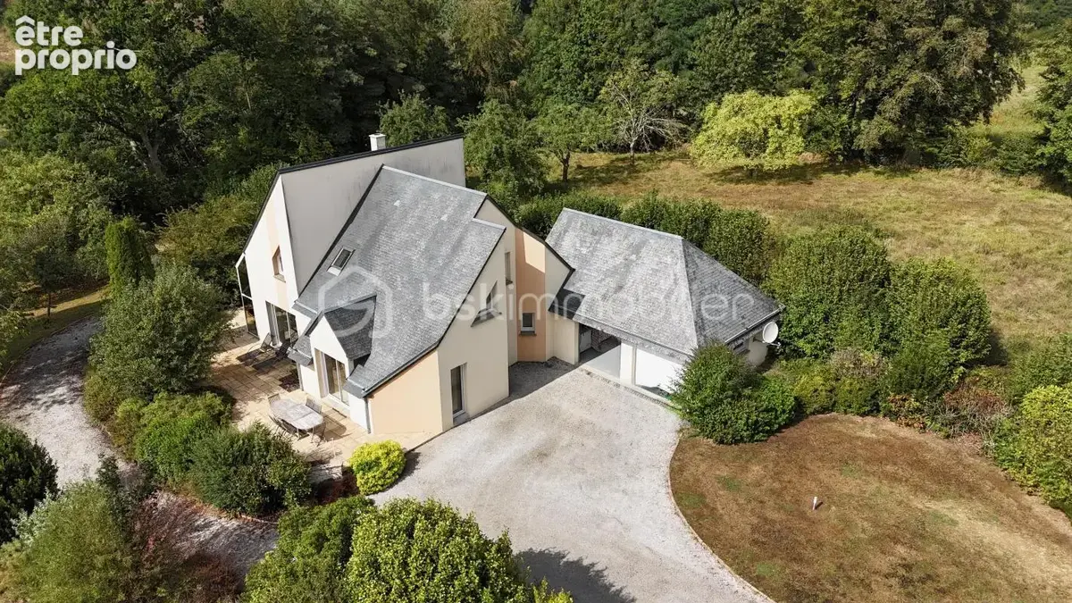 Maison à QUIBOU