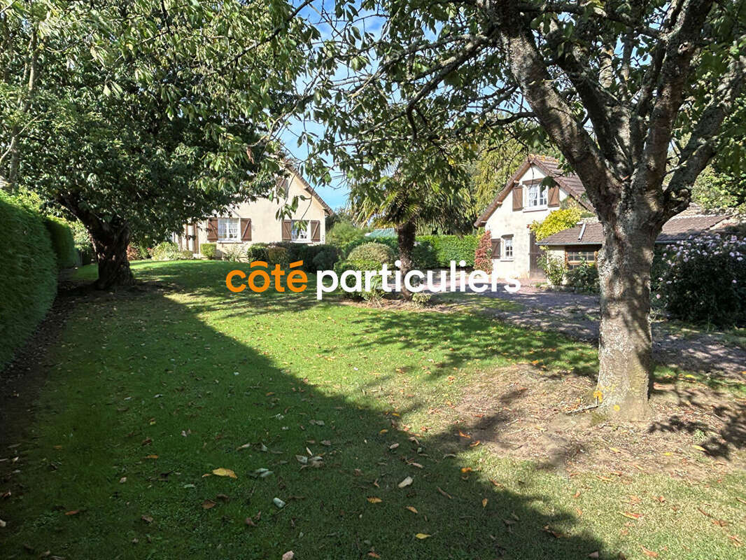 Maison à BRETTEVILLE-L&#039;ORGUEILLEUSE