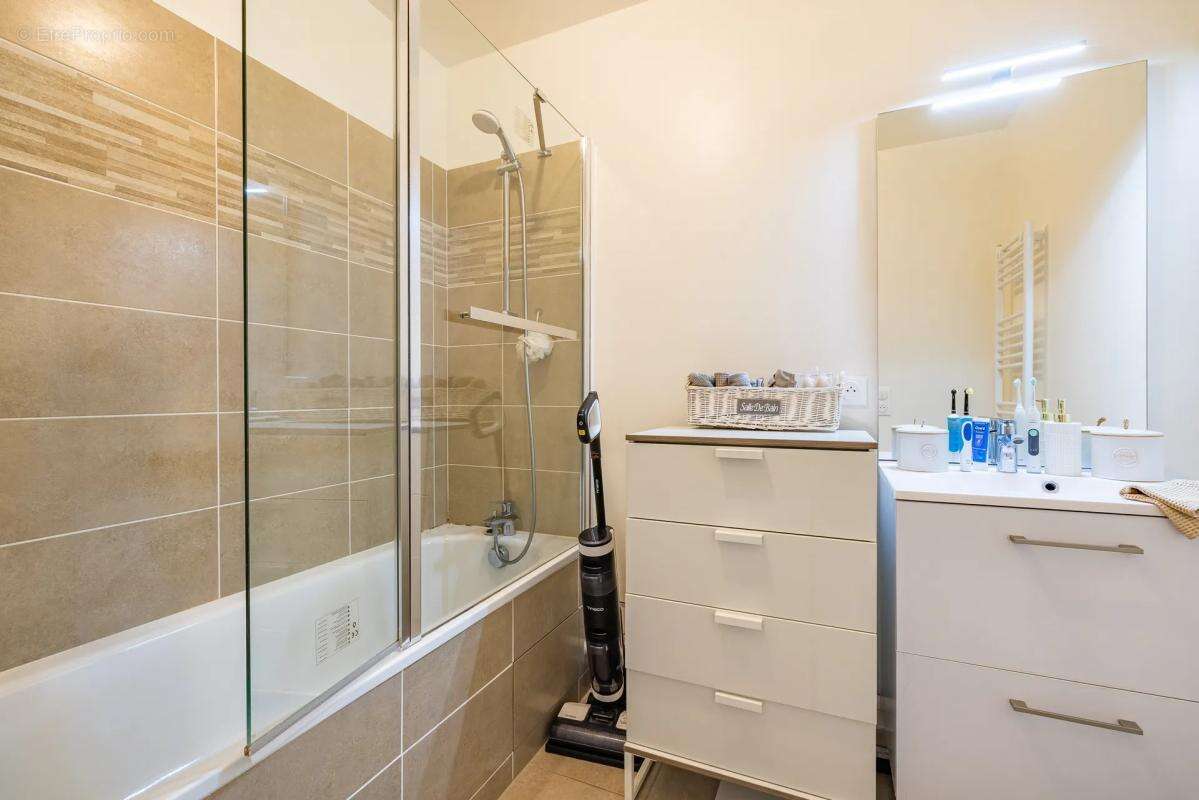Appartement de 3 pièces de 69 m² à Pantin - photo 12