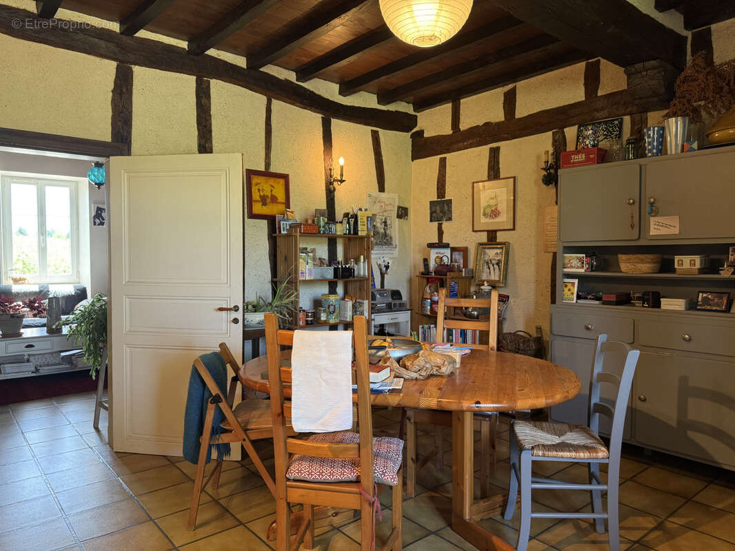 Maison à CASSAIGNE