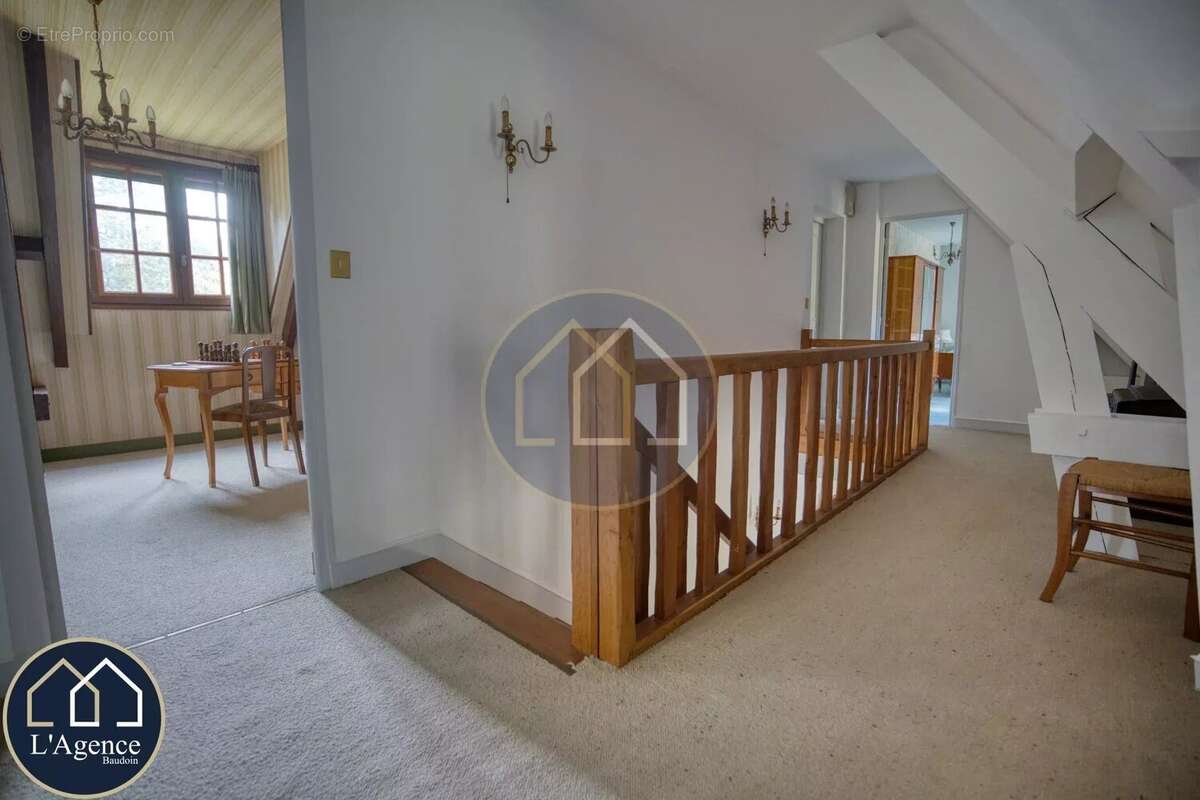 Maison à SAINT-PREST