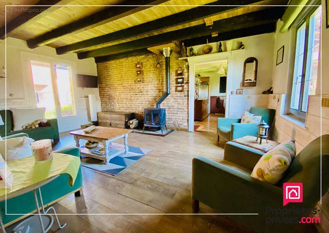 Maison à LA CHAPELLE-SAINT-SAUVEUR