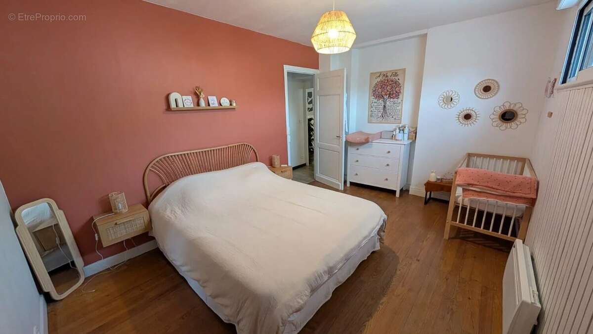 Maison à CASTELJALOUX