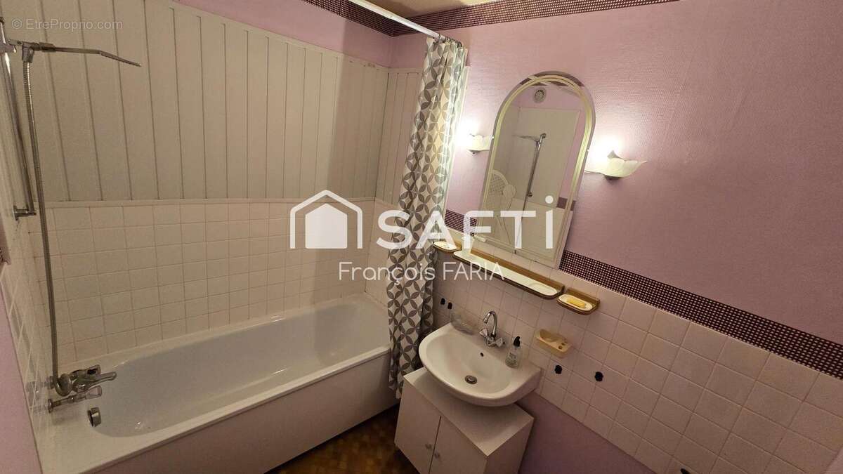 Photo 4 - Appartement à MONTCEAU-LES-MINES