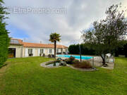 Maison à SAINT-SAVINIEN