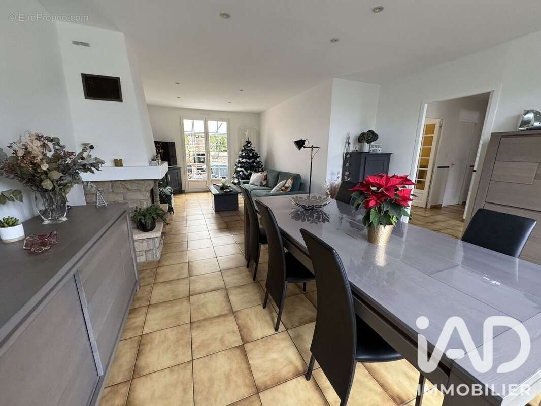 Maison 102 m² à Saint-Jean-De-Boiseau  - photo 3