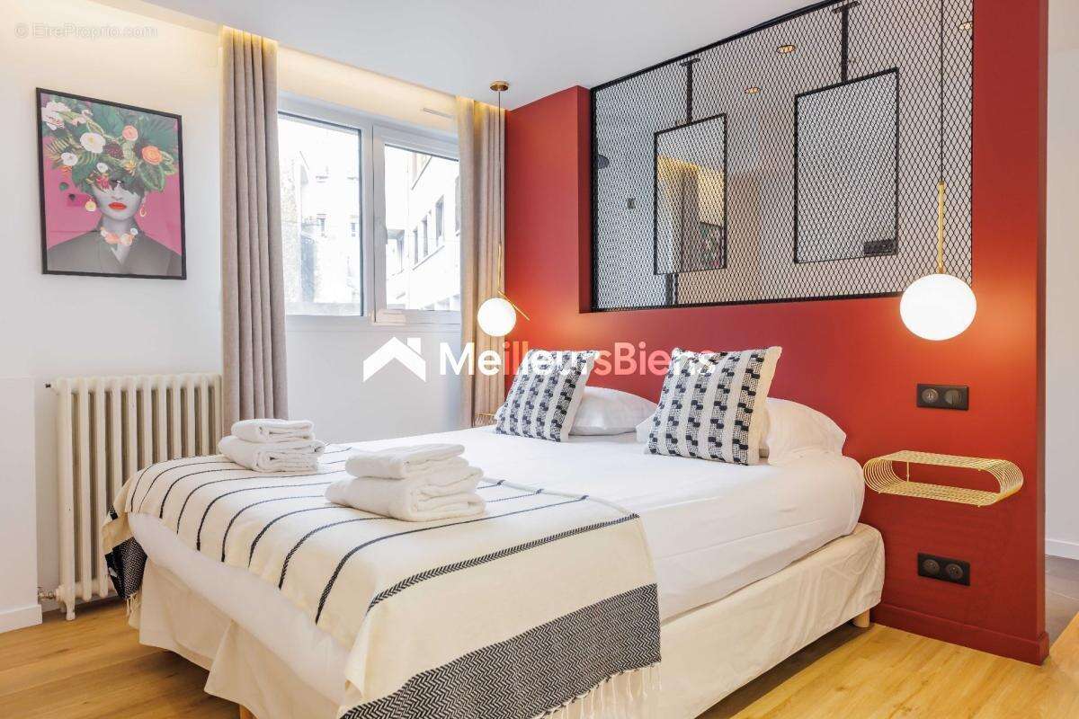 Commerce à PARIS-10E