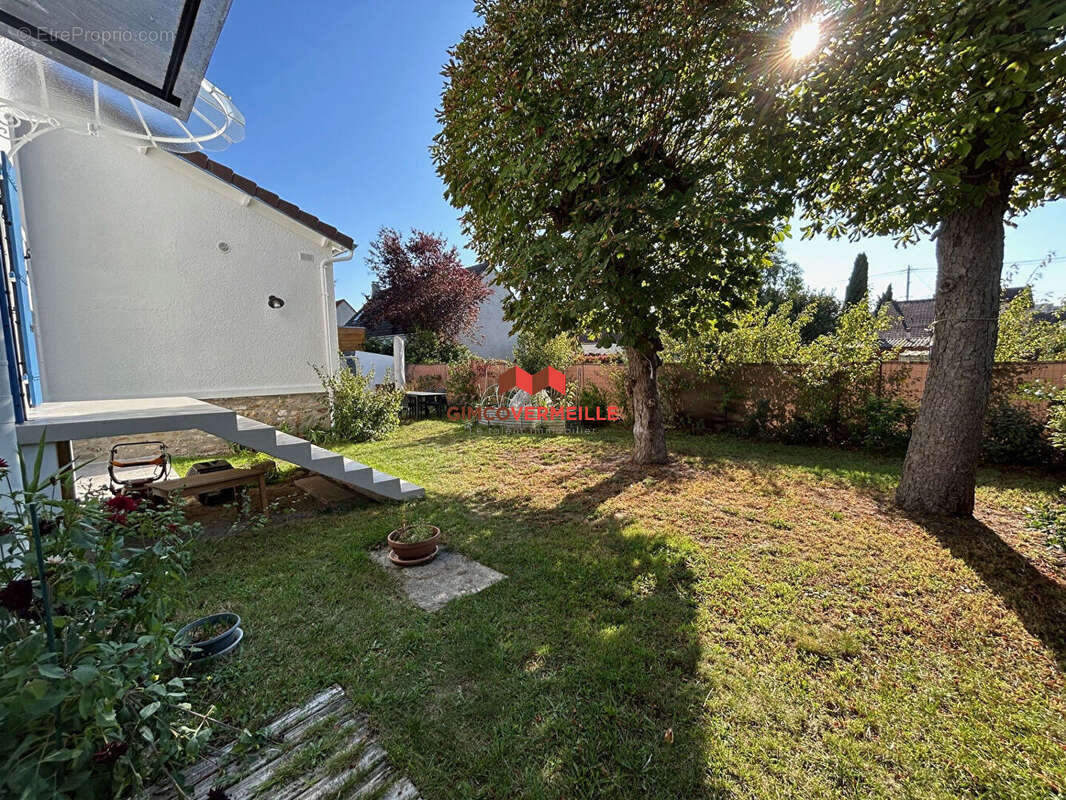 Maison à CARRIERES-SOUS-POISSY